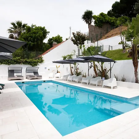 Avenuehillhotel Hotell