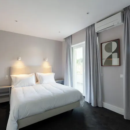 Avenuehillhotel *