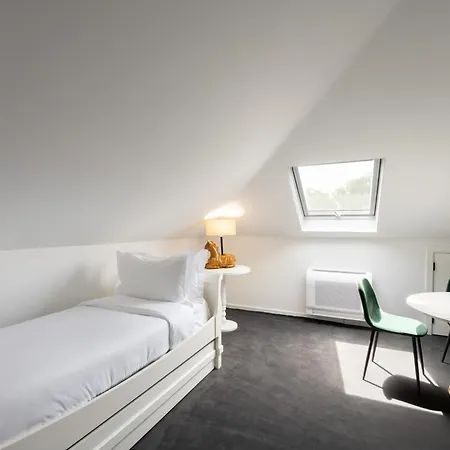 Avenuehillhotel *
