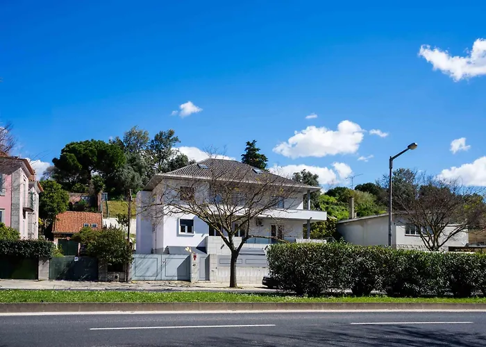 Avenuehillhotel Hotel